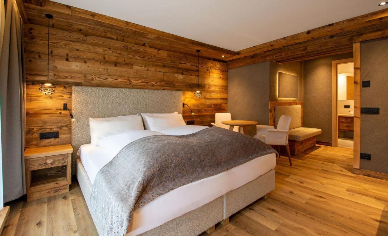 Hotel Villa Eden Corvara In Badia Kültér fotó