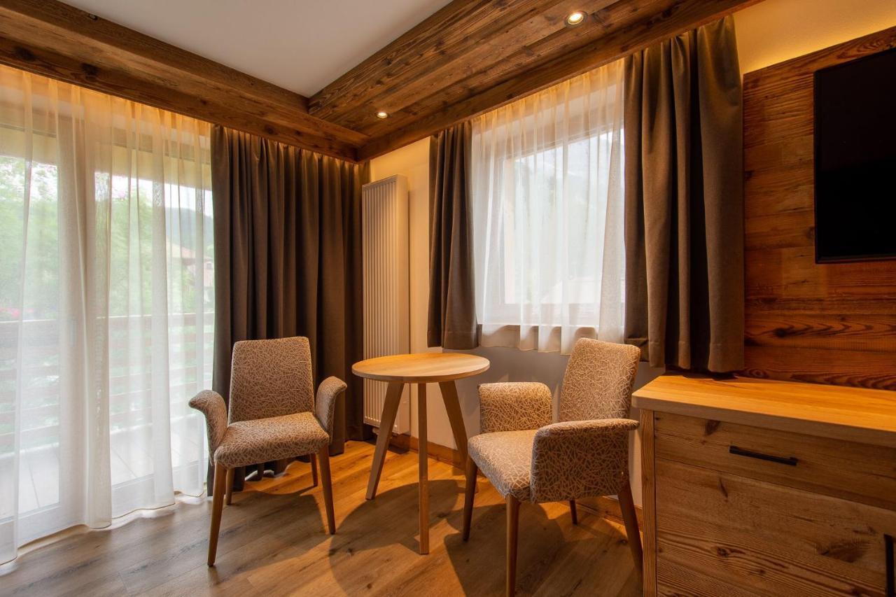 Hotel Villa Eden Corvara In Badia Kültér fotó