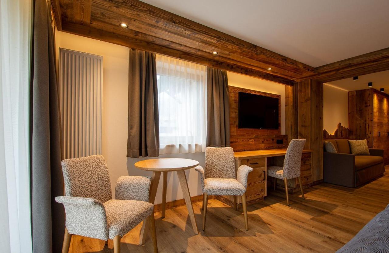 Hotel Villa Eden Corvara In Badia Kültér fotó