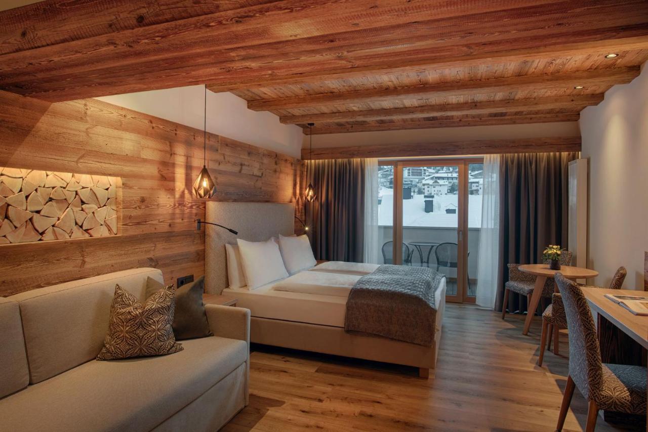 Hotel Villa Eden Corvara In Badia Kültér fotó