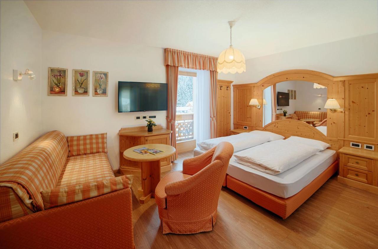 Hotel Villa Eden Corvara In Badia Kültér fotó